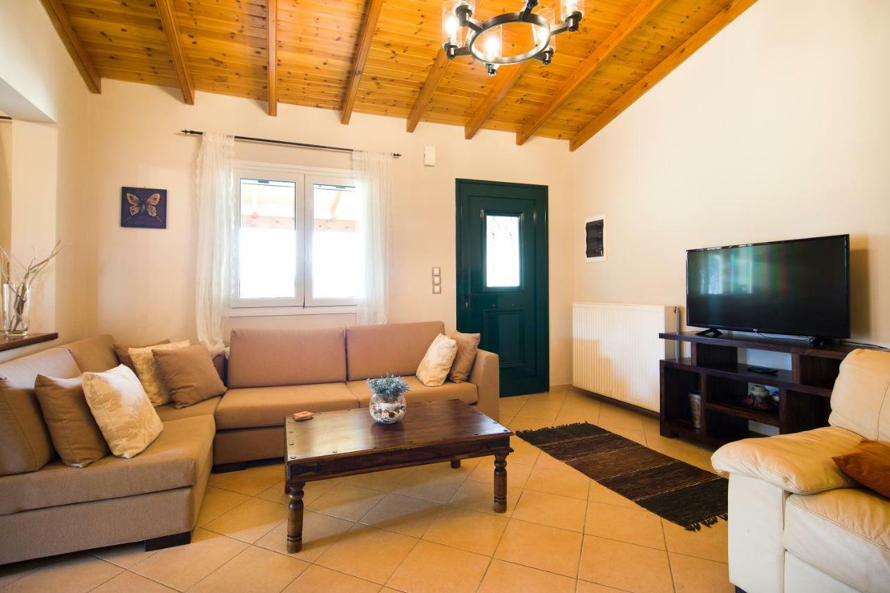 Villa Pine Forest Kompítsion Zewnętrze zdjęcie